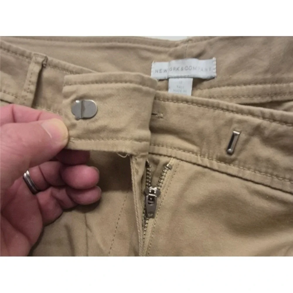 New York &‎ Company women's khaki flat front chino pants sz. 18 tall Cotton